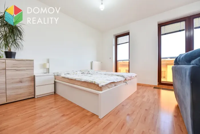 Pronájem bytu 1+kk, Beroun - Beroun-Město, Nad Paloučkem, 37 m2