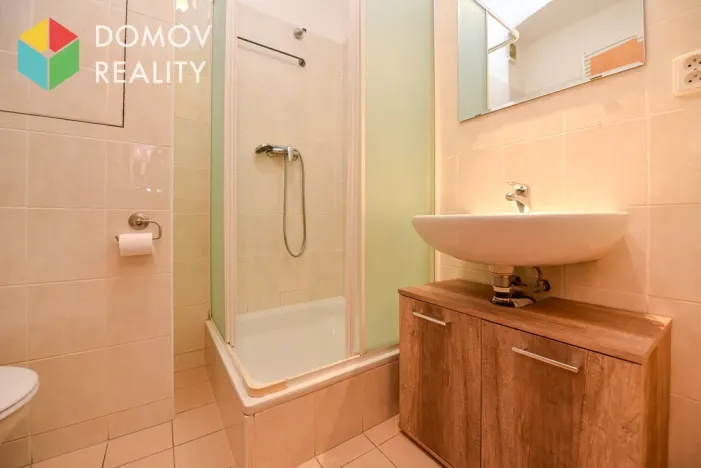 Pronájem bytu 1+kk, Beroun - Beroun-Město, Nad Paloučkem, 37 m2