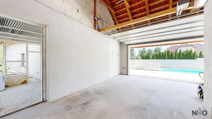 Prodej rodinného domu, Praha - Pitkovice, Žampiónová, 190 m2