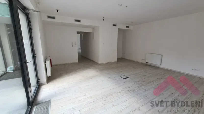 Pronájem obchodního prostoru, Praha - Smíchov, Lidická, 98 m2