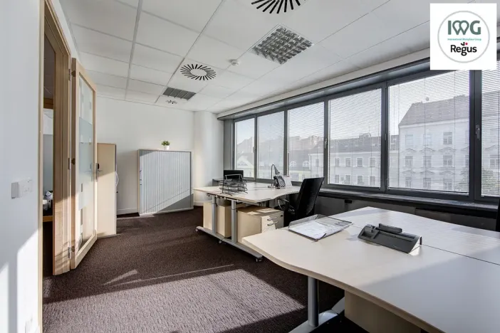 Pronájem kanceláře, Praha - Smíchov, Nádražní, 50 m2