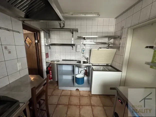 Prodej restaurace, Bad Kleinkirchheim, Rakousko, Dorfstraße, 120 m2