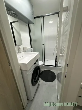 Pronájem bytu 2+kk, Praha - Nové Město, Sokolská, 28 m2