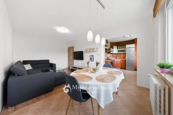 Prodej bytu 4+1, Práče, 87 m2