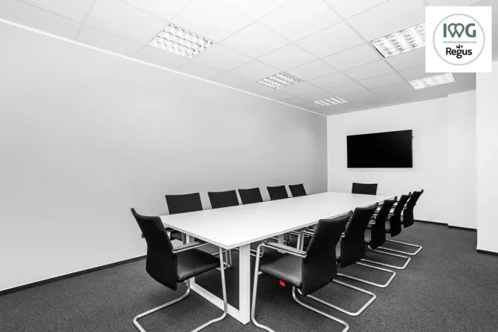 Pronájem kanceláře, Praha - Holešovice, Dělnická, 50 m2