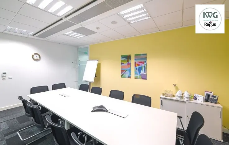 Pronájem kanceláře, Praha - Karlín, Rohanské nábřeží, 50 m2