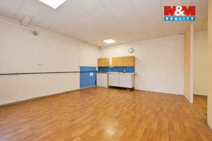 Pronájem obchodního prostoru, Havlíčkův Brod, Havířská, 2200 m2