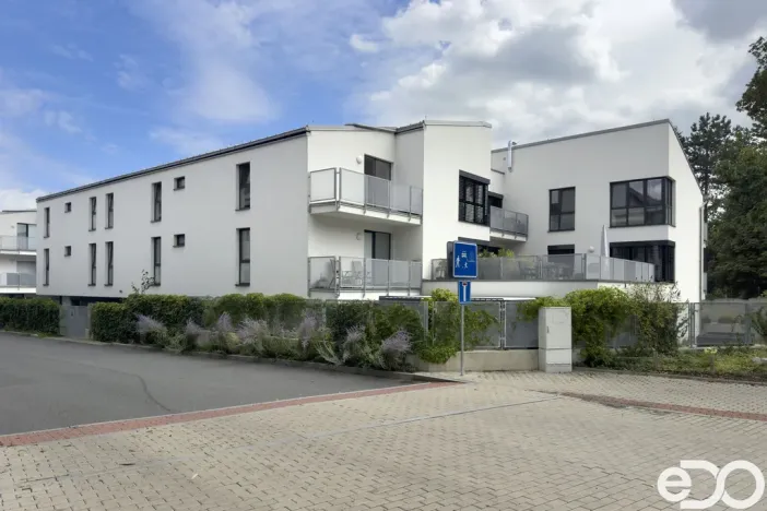 Prodej bytu 2+kk, Praha - Hrdlořezy, Mezilehlá, 65 m2