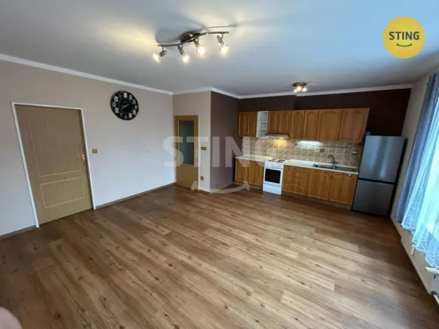 Pronájem bytu 2+kk, Hradec Králové, Pražská třída, 58 m2