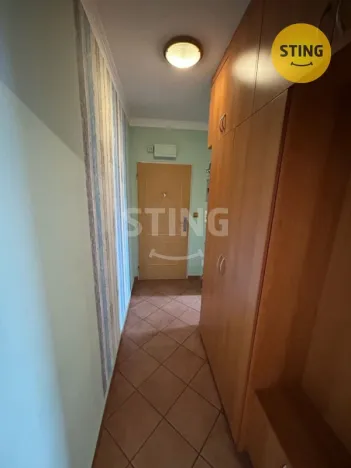 Pronájem bytu 2+kk, Hradec Králové, Pražská třída, 58 m2