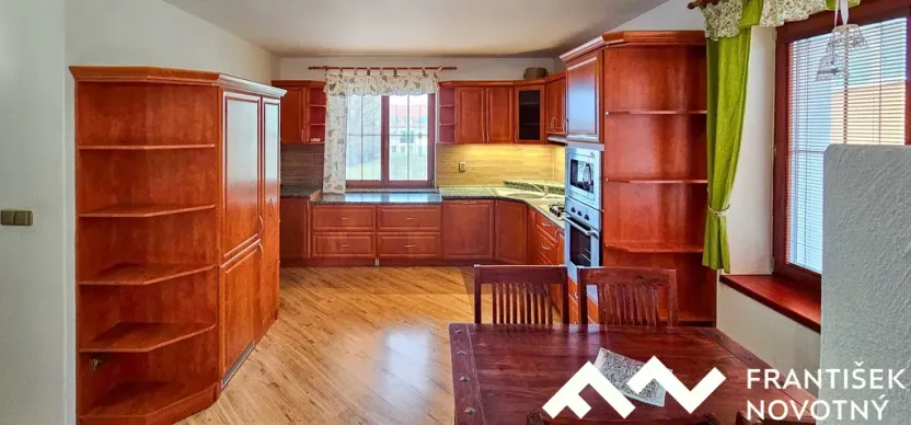 Prodej bytu 4+kk, Blatnice pod Svatým Antonínkem, 135 m2