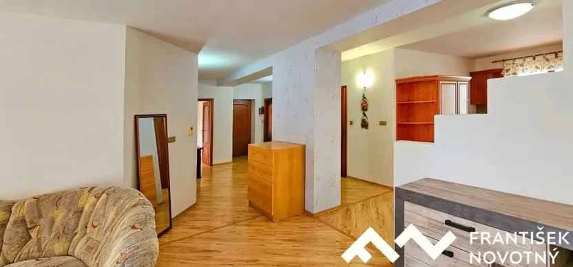 Prodej bytu 4+kk, Blatnice pod Svatým Antonínkem, 135 m2