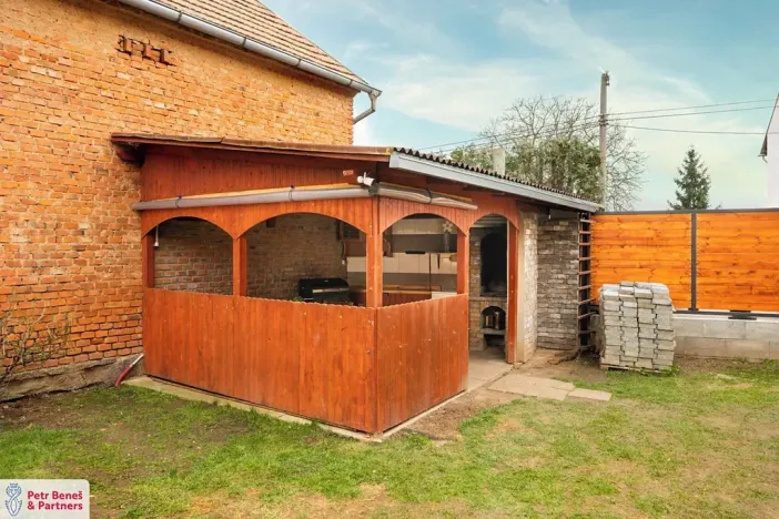 Prodej rodinného domu, Kolešov, 198 m2