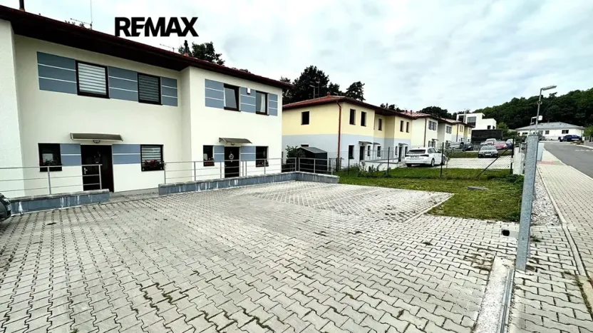 Pronájem rodinného domu, Králův Dvůr, Větrná, 80 m2