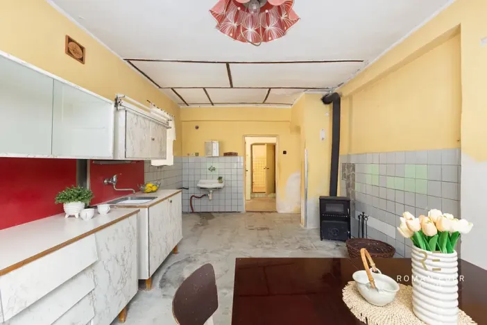 Prodej vícegeneračního domu, Chotiněves, 495 m2