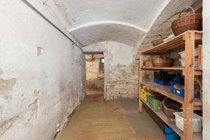 Prodej vícegeneračního domu, Chotiněves, 495 m2