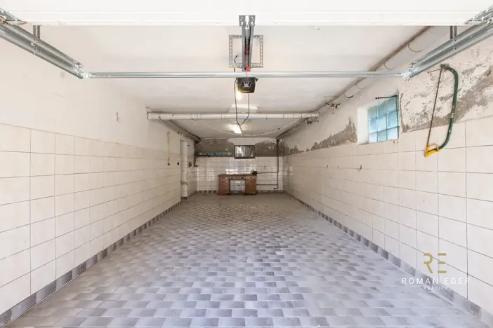 Prodej vícegeneračního domu, Praha - Záběhlice, Střemchová, 348 m2