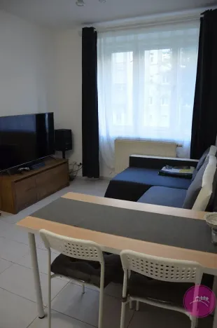 Pronájem bytu 2+kk, Olomouc, Dukelská, 47 m2