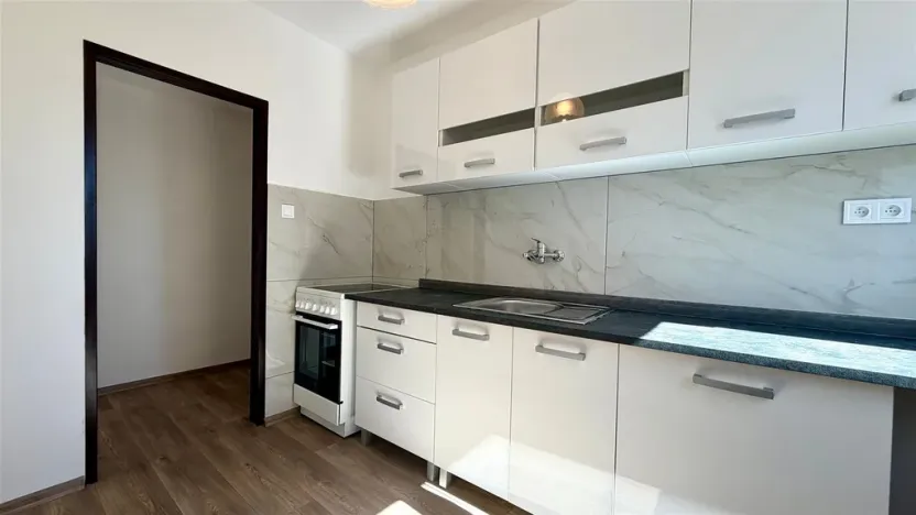 Pronájem bytu 3+1, Cheb, Palackého, 57 m2