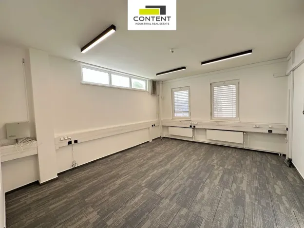 Pronájem obchodního prostoru, Nupaky, Komerční, 290 m2