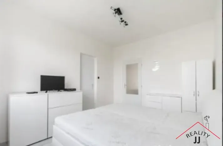 Prodej bytu 2+1, Praha - Záběhlice, Jahodová, 53 m2