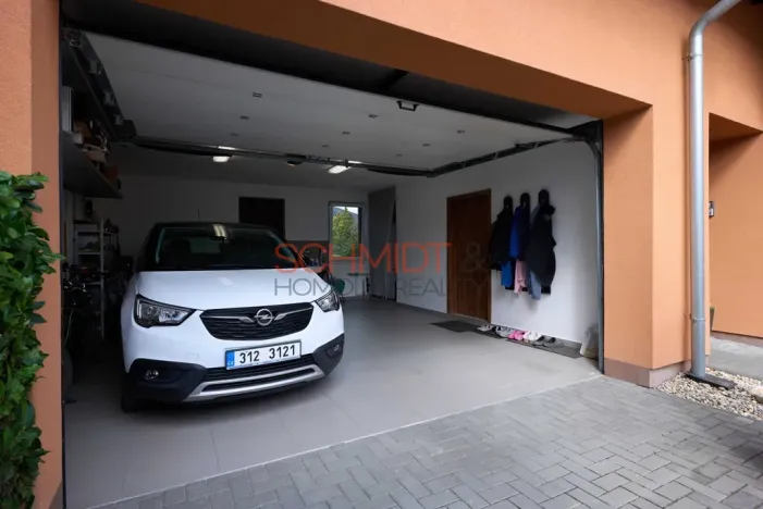 Prodej rodinného domu, Hustopeče, Gen. Peřiny, 201 m2