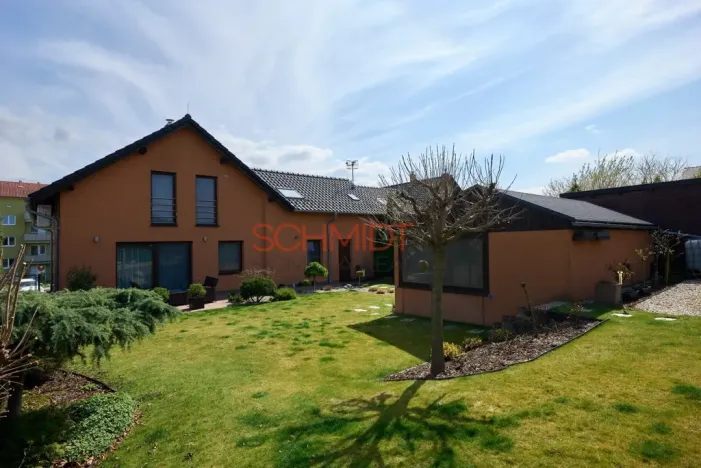 Prodej rodinného domu, Hustopeče, Gen. Peřiny, 201 m2