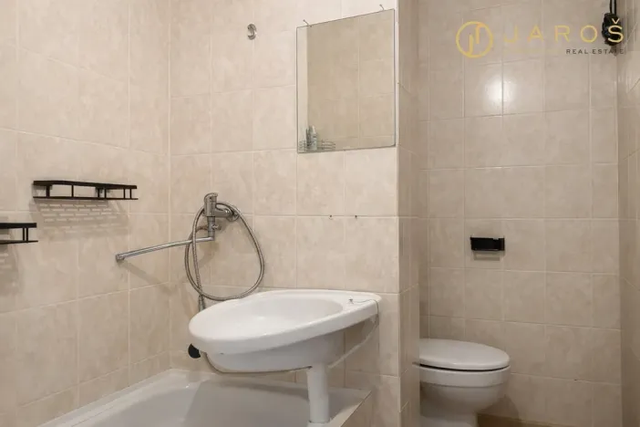 Pronájem bytu 1+1, Klášterec nad Ohří, Lidická, 35 m2