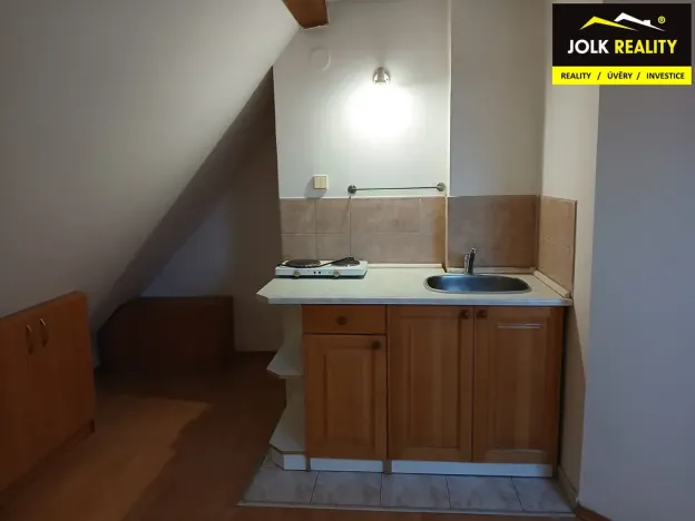 Pronájem bytu 1+kk, Opava - Předměstí, Englišova, 36 m2
