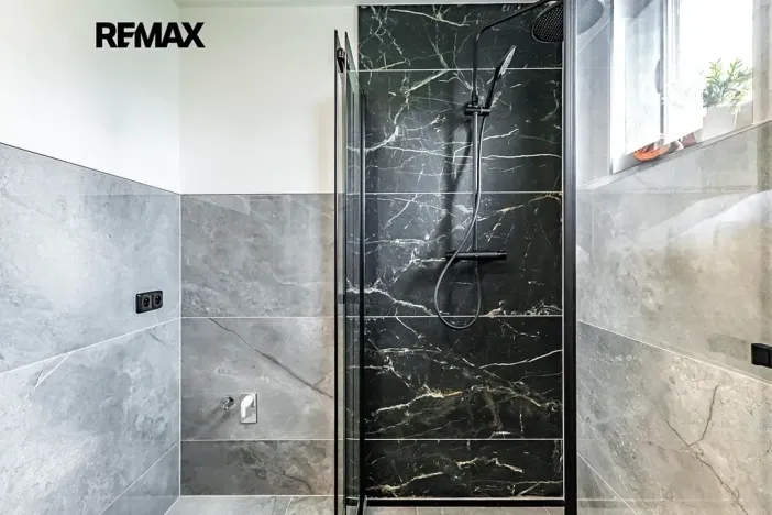 Prodej rodinného domu, Jindřichův Hradec, Spojovací, 183 m2