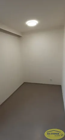 Pronájem bytu 1+1, Hlušovice, Hlavní, 38 m2