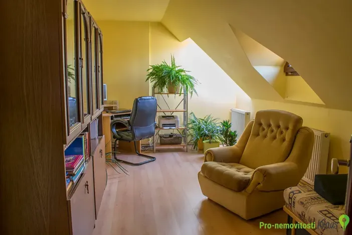 Prodej rodinného domu, Mirošov, Školní, 180 m2