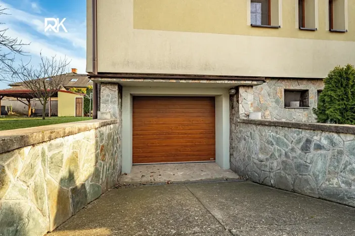 Prodej rodinného domu, Veltruby, Nová, 235 m2