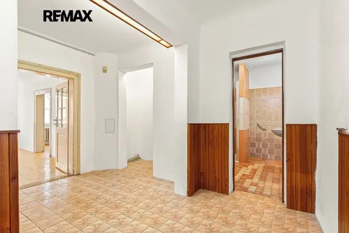 Prodej bytu 4+1, Praha - Malá Strana, Valdštejnská, 117 m2