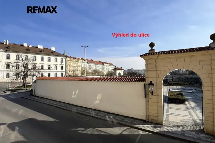 Prodej bytu 4+1, Praha - Malá Strana, Valdštejnská, 117 m2