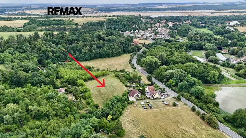 Prodej pozemku pro bydlení, Liběchov, 7548 m2