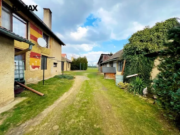 Prodej rodinného domu, Čistá, 245 m2