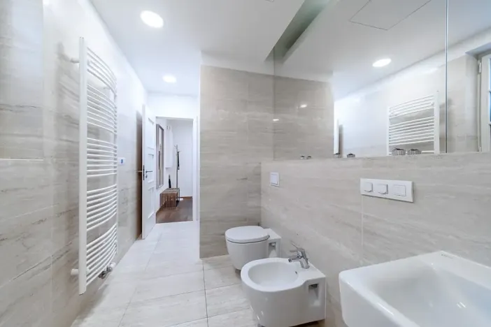 Prodej bytu 2+kk, Praha - Staré Město, Dlouhá, 72 m2