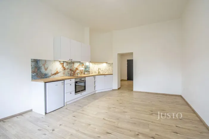 Pronájem bytu 1+kk, Hranice - Hranice I-Město, Třída Československé armády, 37 m2