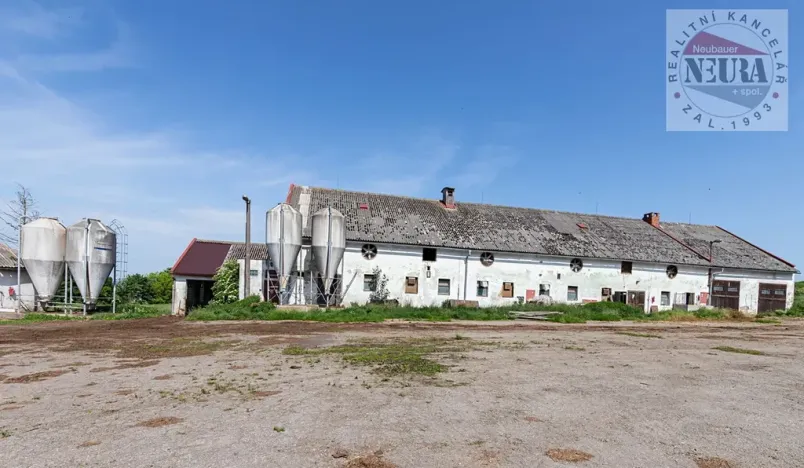 Prodej zemědělského objektu, Okrouhlice, Valečov, 25561 m2