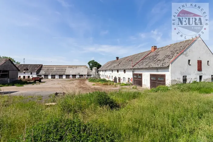 Prodej zemědělského objektu, Okrouhlice, Valečov, 25561 m2