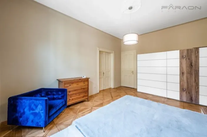 Pronájem bytu 2+1, Praha - Nové Město, Trojanova, 78 m2