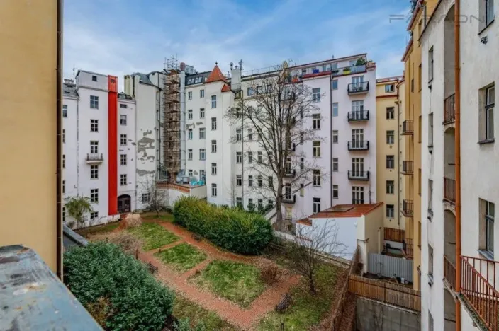 Pronájem bytu 2+1, Praha - Nové Město, Trojanova, 78 m2