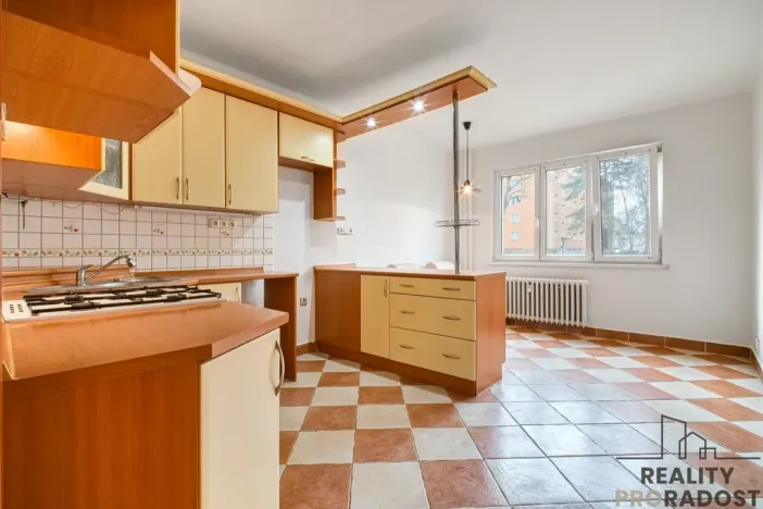 Prodej bytu 3+1, Karviná, Borovského, 72 m2