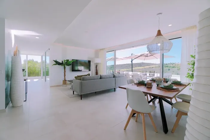 Prodej bytu 4+kk, La Línea de la Concepción, Španělsko, Paseo Marítimo de La Alcaidesa, 129 m2