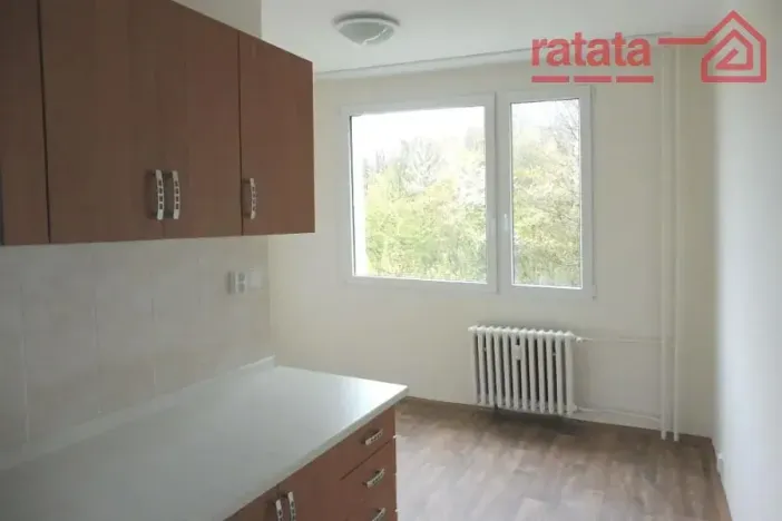 Pronájem bytu 2+1, Chomutov, 17. listopadu, 58 m2