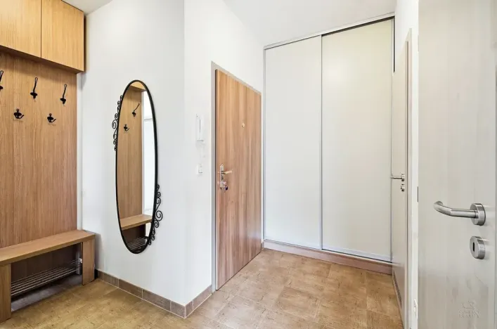 Prodej bytu 3+kk, Praha - Kyje, Sicherova, 64 m2