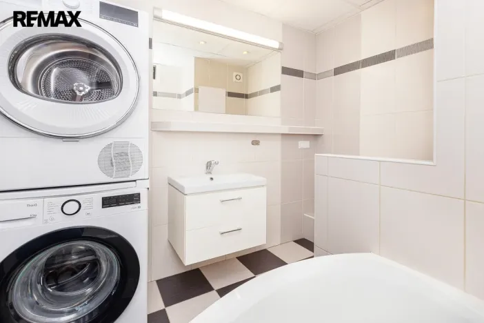 Prodej bytu 3+1, Hradec Králové - Pražské Předměstí, Baarova, 77 m2