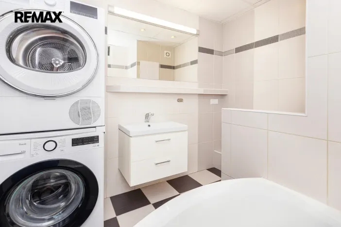 Prodej bytu 3+1, Hradec Králové - Pražské Předměstí, Baarova, 77 m2