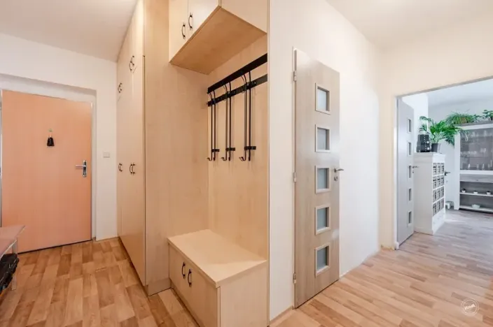 Prodej bytu 2+kk, Praha - Zbraslav, Pelzova, 60 m2